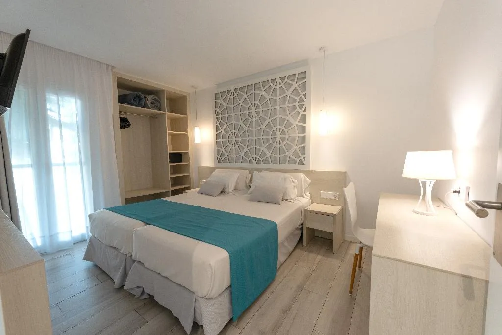 APARTMENT SUPERIOR Room, Hotel Club Es Talaial, Majorca