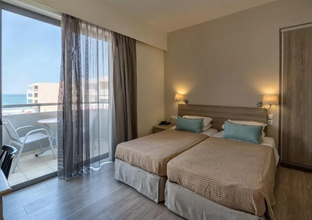 Room, Icarus Suite Apartments, Crete