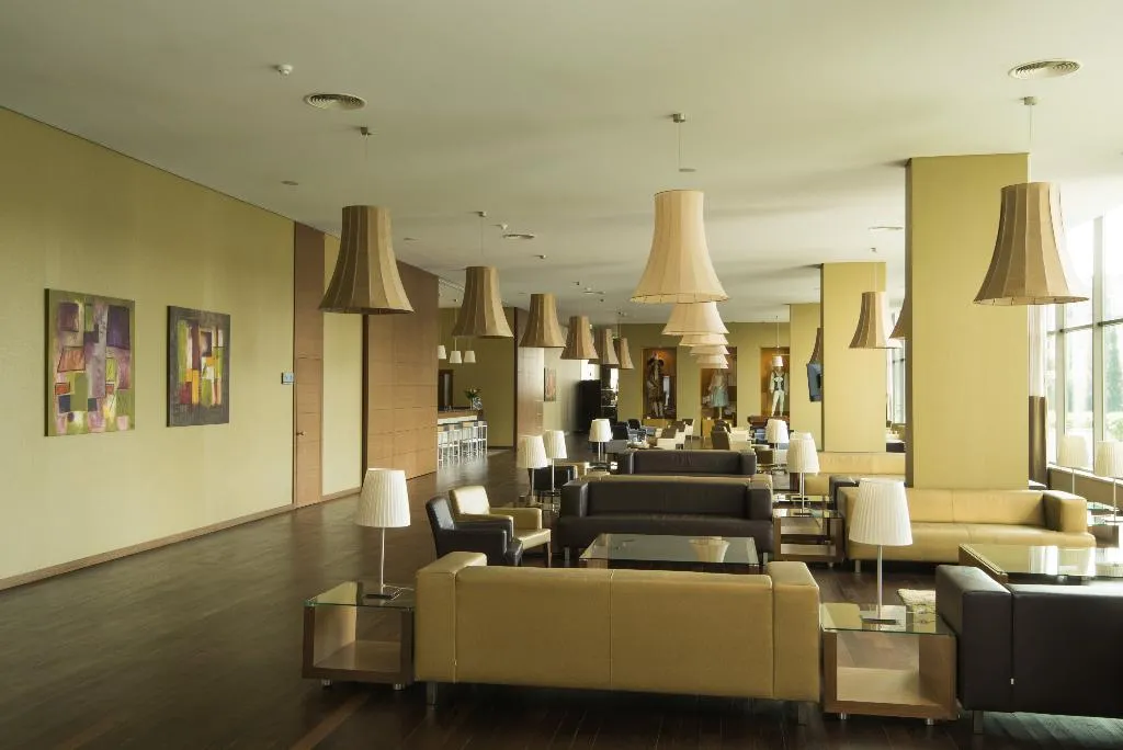 Lobby, Vila Gale Coimbra, Madeira