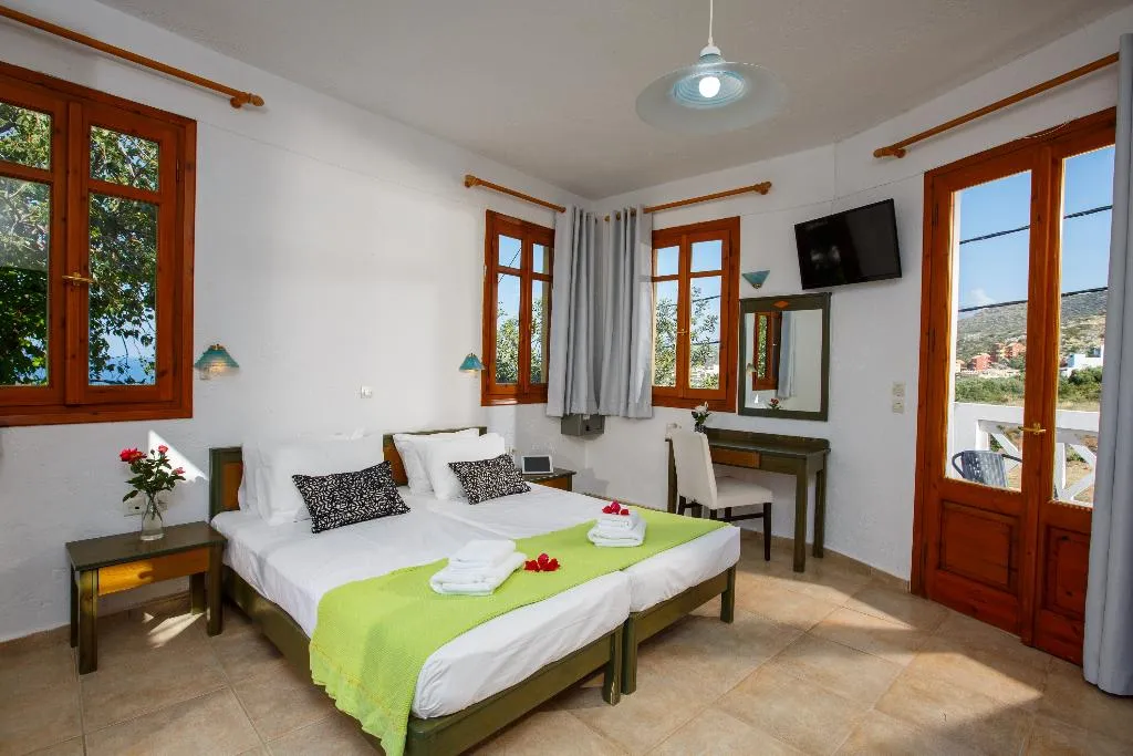 STUDIO CAPACITY 2 Room, Romantica Hotel Apartments, Crete