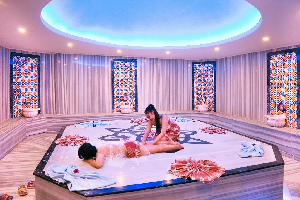 Sports and Entertainment, Club Aqua Plaza, Antalya