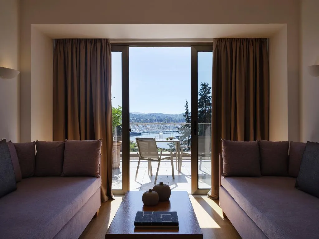 FAMILY ROOM BAY VIEW Room, Kontokali Bay Resort & Spa, Corfu