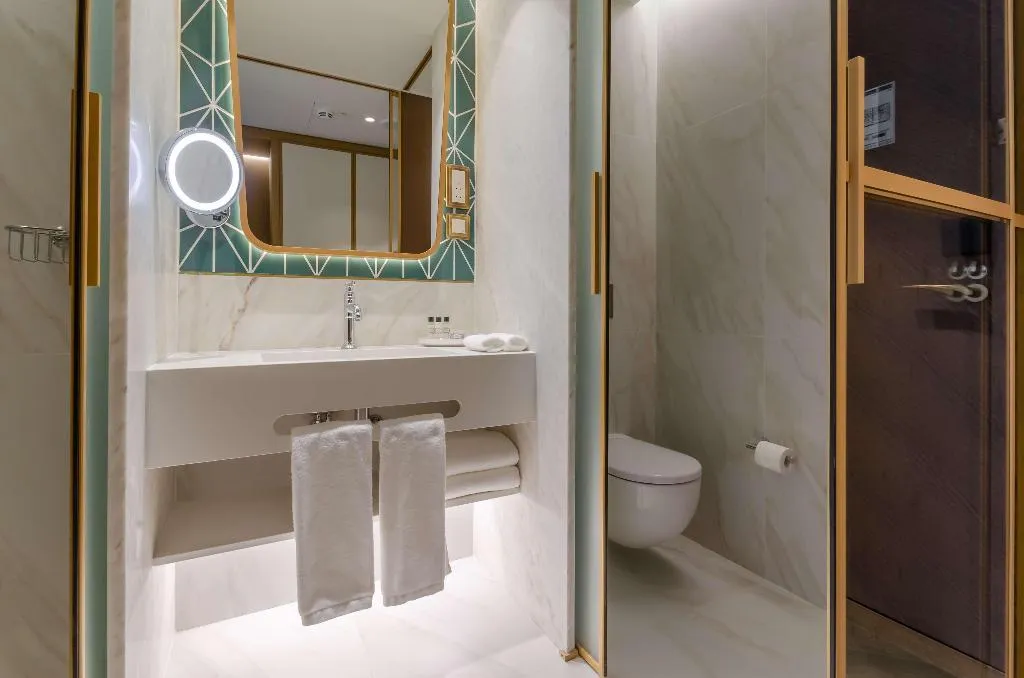 Room, The Emerald House Lisbon, Curio Collection by Hilt, Lisbon