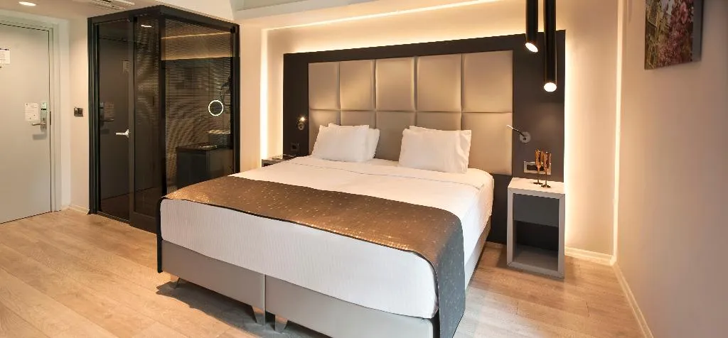 DOUBLE STANDARD Room, Smart Hotel Izmir, Izmir