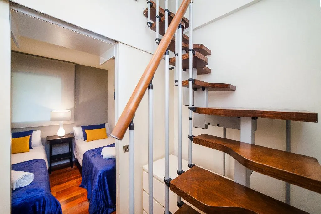 APARTMENT CAPACITY 4 Room, Victoria City Center, Barcelona