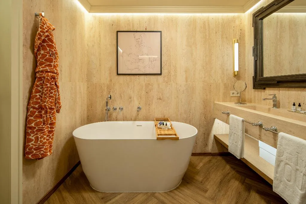 JUNIOR SUITE ONE BED Room, Only YOU Hotel Sevilla, Seville