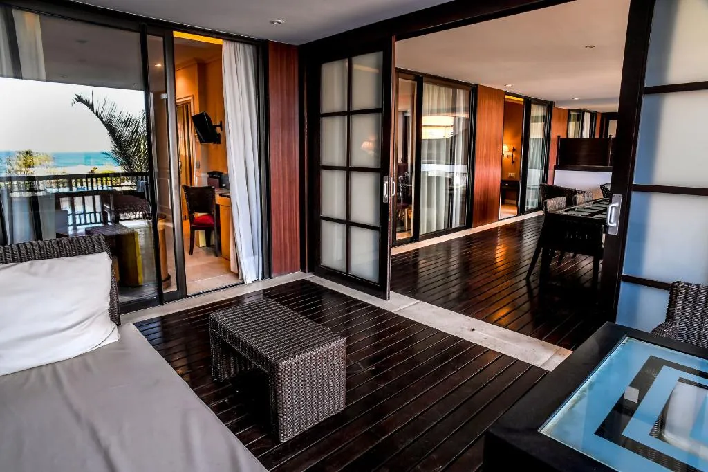 FAMILY ROOM CAPACITY 5 Room, Gran Hotel Guadalpin Banus, Costa Del Sol