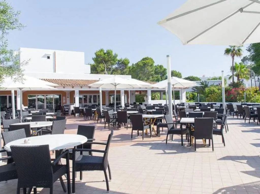 Terrace, Hotel Club Es Talaial, Majorca