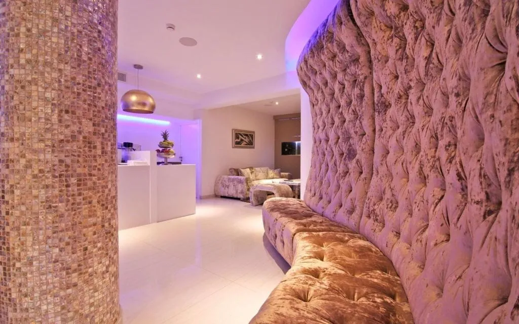 Lobby, Achilleos City Hotel, Cyprus