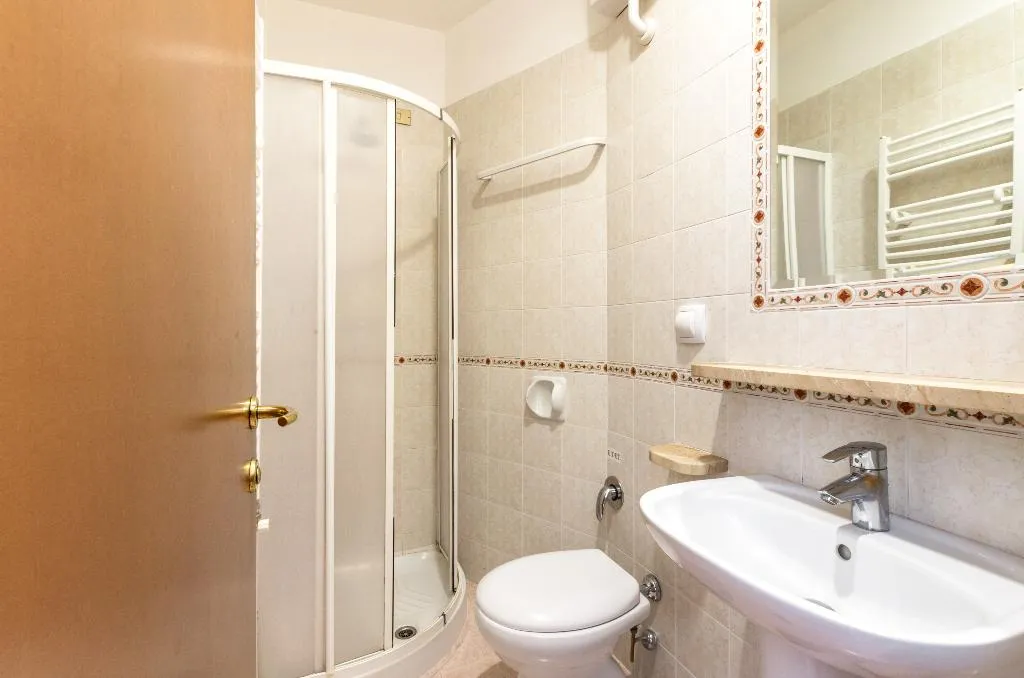 FAMILY ROOM CAPACITY 3 Room, Tempio di Pallade, Rome