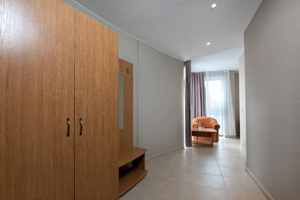 JUNIOR SUITE STANDARD Room, Avenue, Bourgas