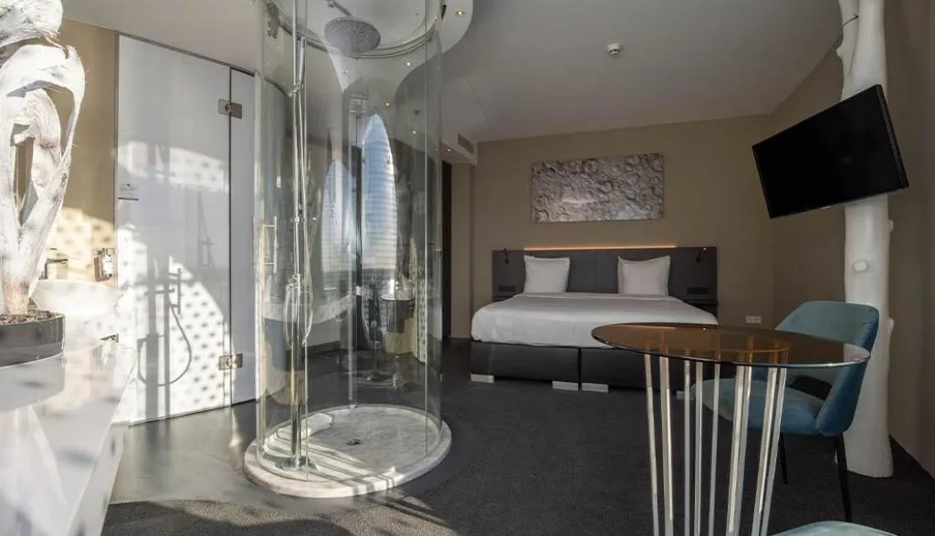 FAMILY ROOM STANDARD Room, Fletcher Hotel Amsterdam, Amsterdam