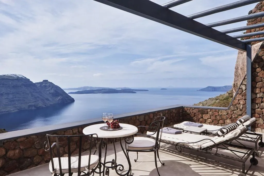 SUITE KING SIZE BED Room, San Antonio, Santorini