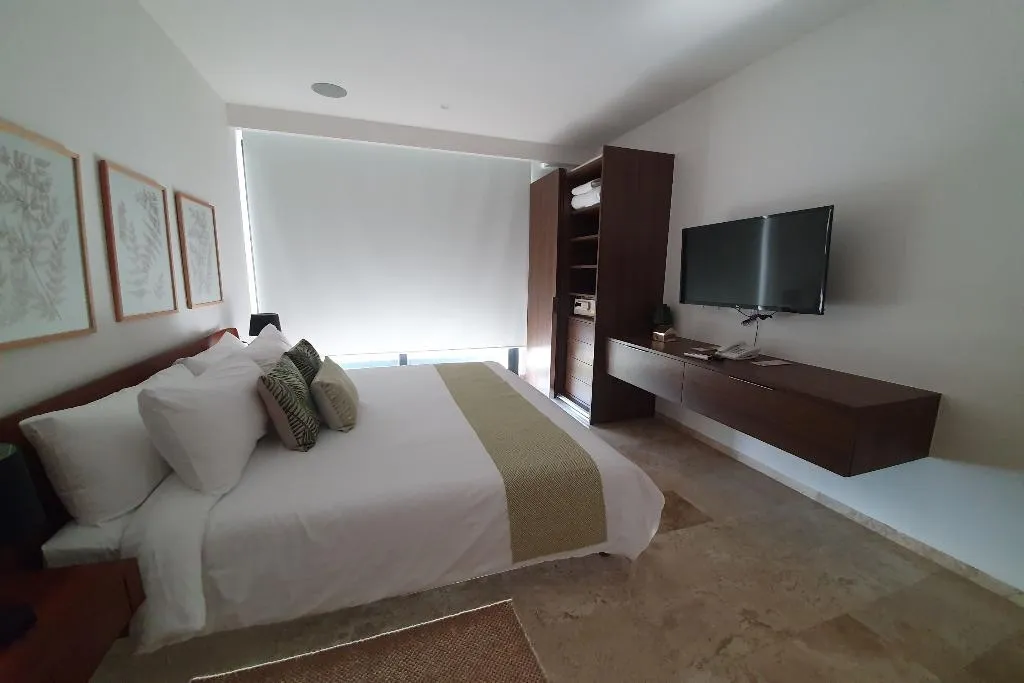 APARTMENT DELUXE ONE BEDROOM Room, The Shore At 46th, Playa Del Carmen