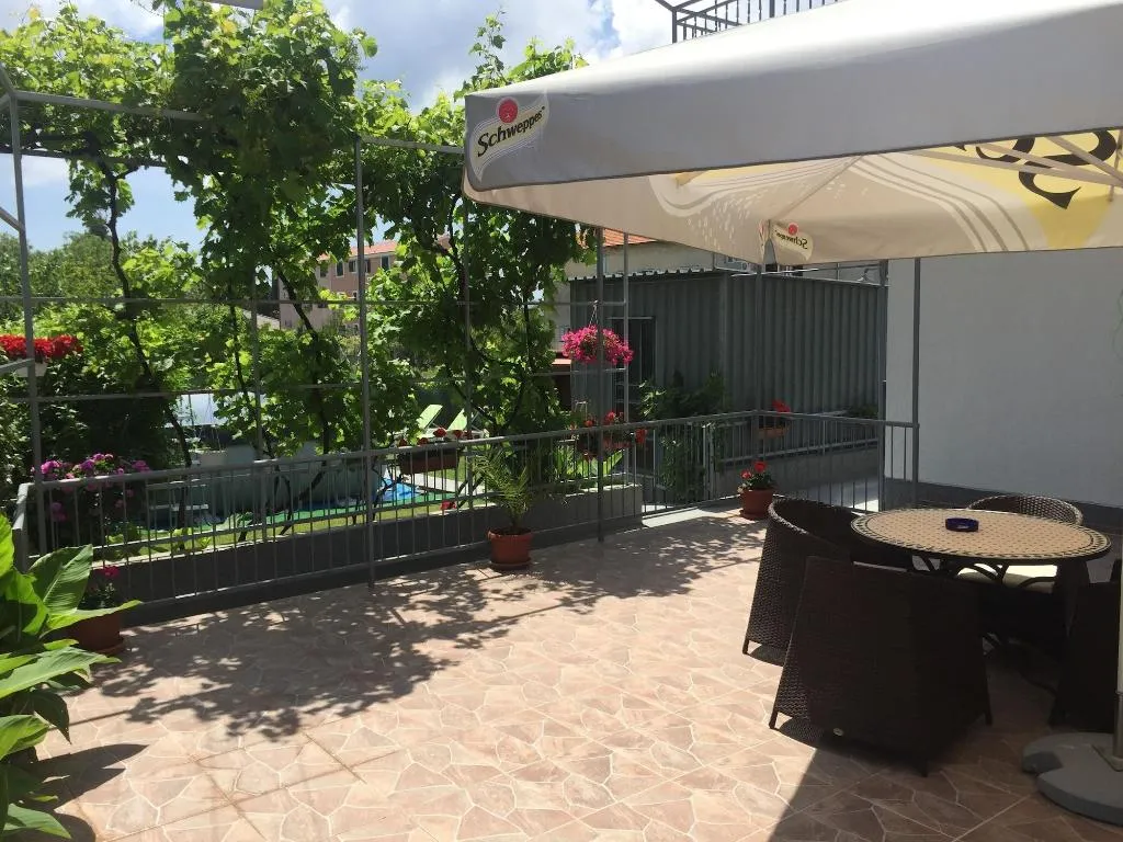 Terrace, Guesthouse Varnica, Split