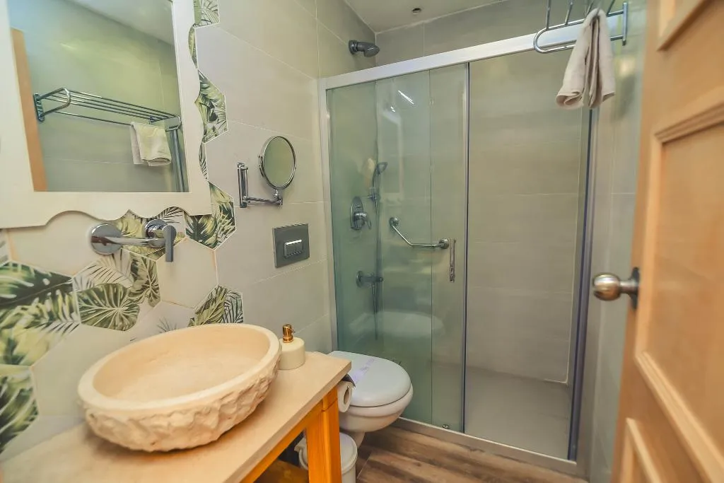 Room TWO KING BEDS Room, Alacati Asmali Konak Otel, Izmir