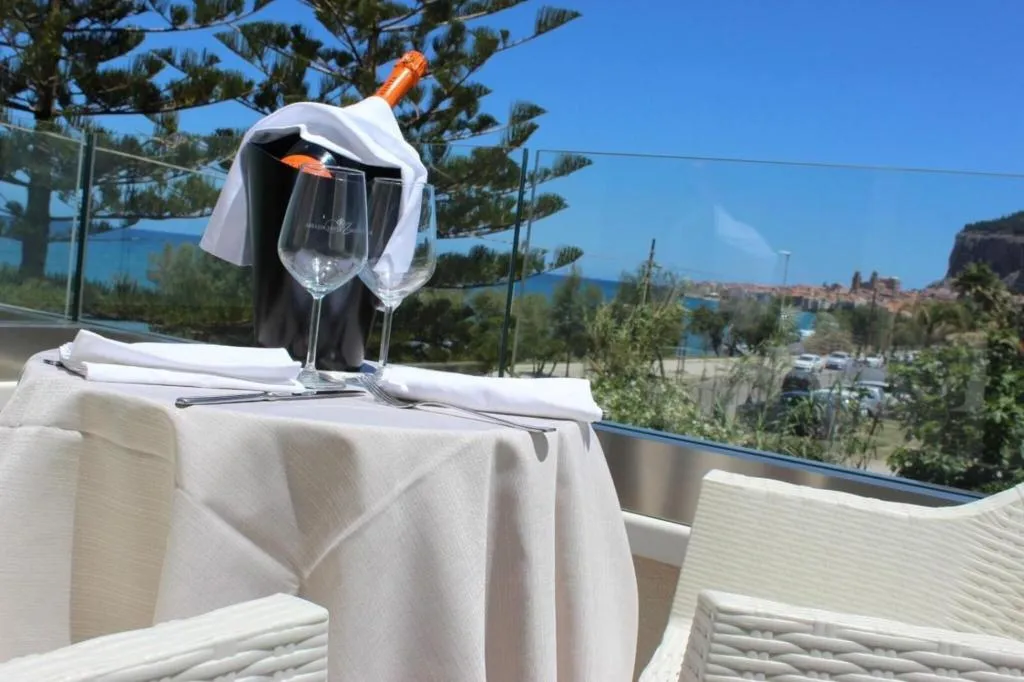 Restaurant, Hotel Tourist, Palermo
