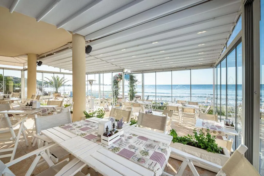 Restaurant, Aphrodite Beach Hotel, Bourgas