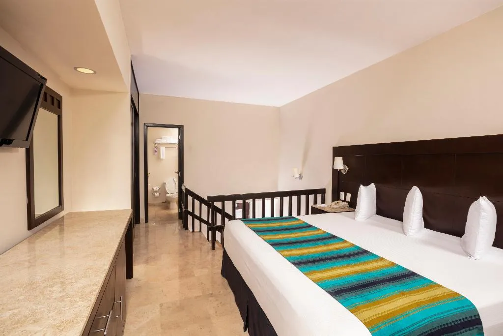 SUITE STANDARD Room, Crown Paradise Club Cancun All Inclusive, Cancun Area