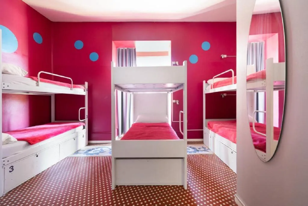 Bed in dormitory FEMALE ROOM CAPACITY 8 Room, Purple Nest, Valencia