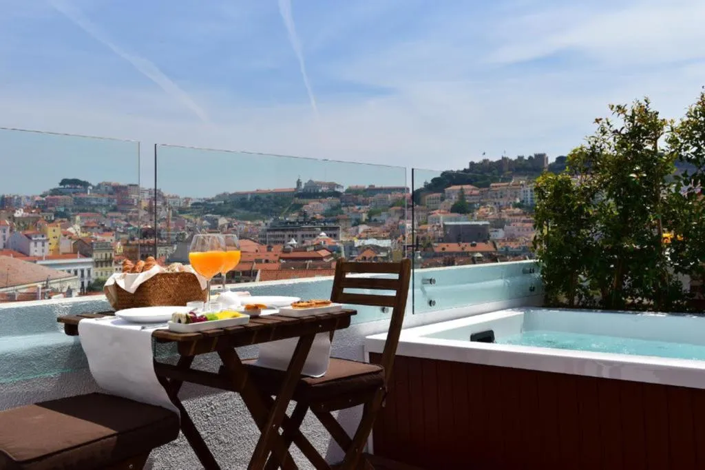 Double or Twin SUPERIOR Room, Casa Balthazar, Lisbon