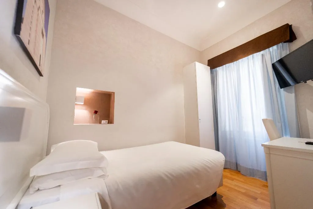 SINGLE STANDARD Room, Oxford, Rome