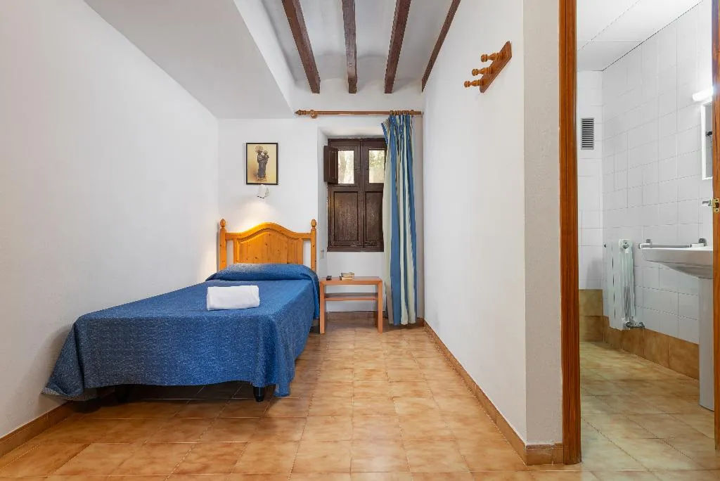 SINGLE STANDARD Room, Santuario de Lluc, Majorca