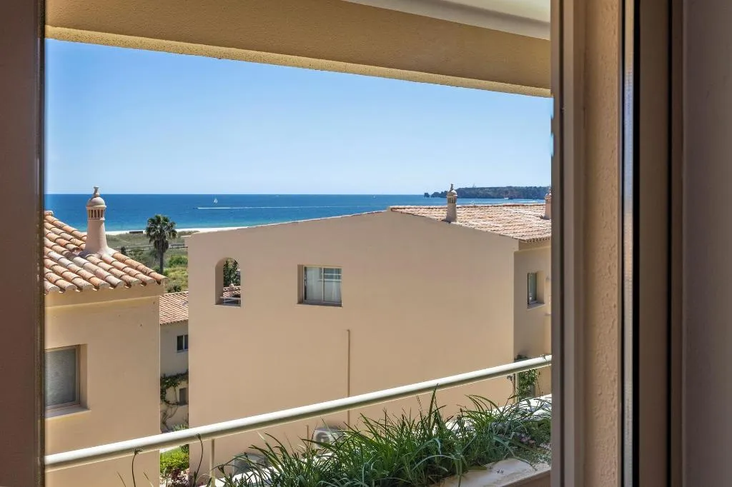 Room, Vila Palmeira, Algarve