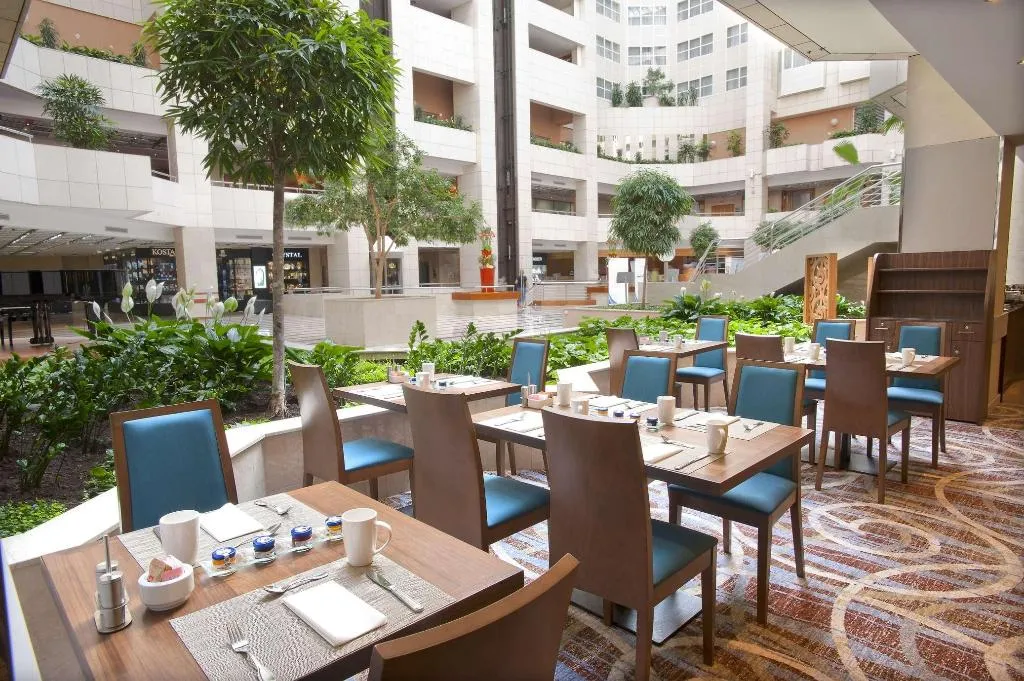 Restaurant, Hilton Prague Atrium, Prague