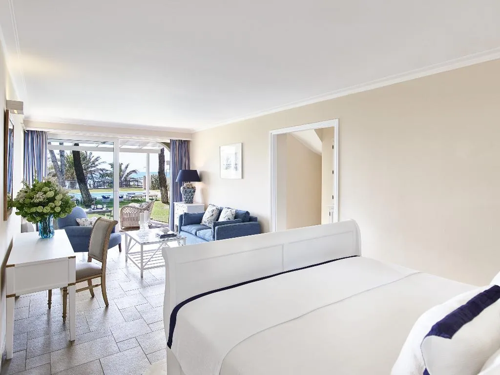 VILLA WITH PRIVATE POOL Room, Grecotel La Riviera, Athens