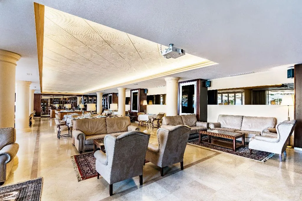 Bar, Hotel Sunway Playa Golf & Spa, Sitges, Costa Brava