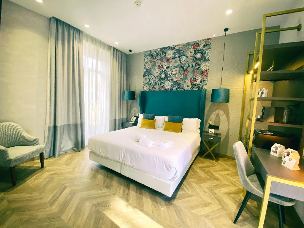 DOUBLE STANDARD Room, Soho Boutique Sevilla, Seville