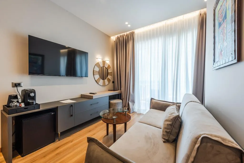 JUNIOR SUITE STANDARD Room, Aragosta Hotel, Durres