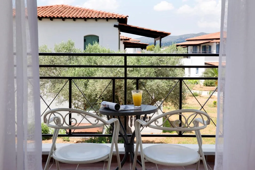 BUNGALOW CAPACITY 2 Room, Zeus Eretria Resort, Athens