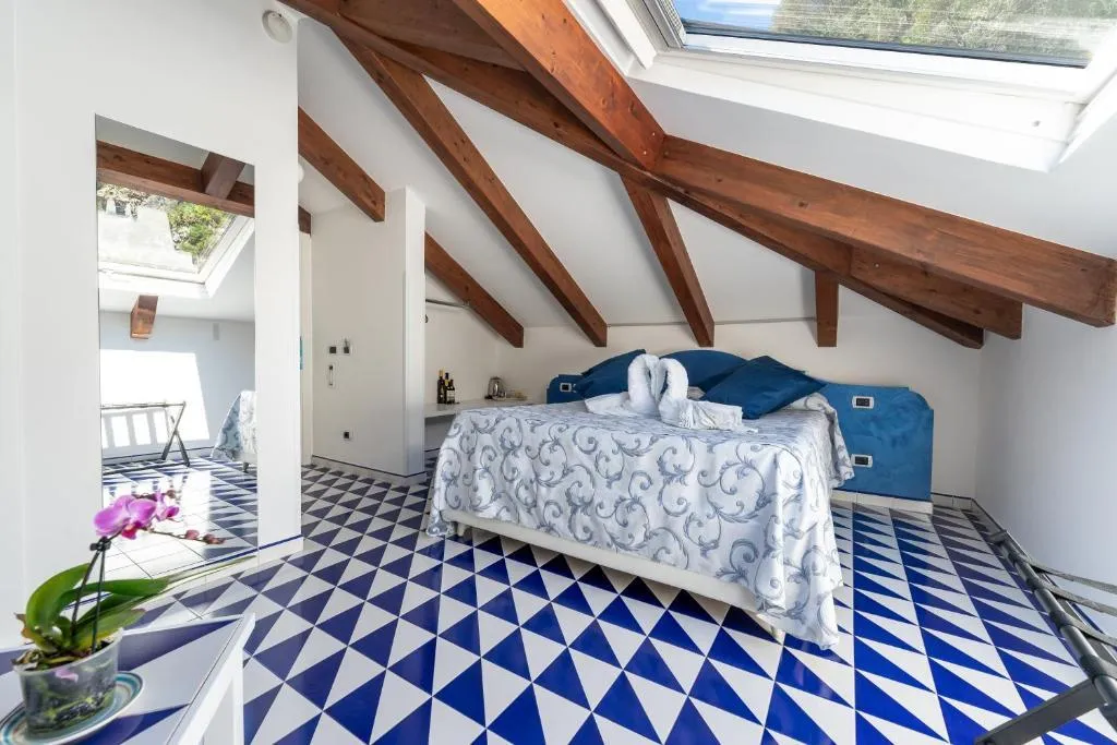 DOUBLE SEA VIEW WITH TERRACE Room, Hotel Villa Annalara, Naples
