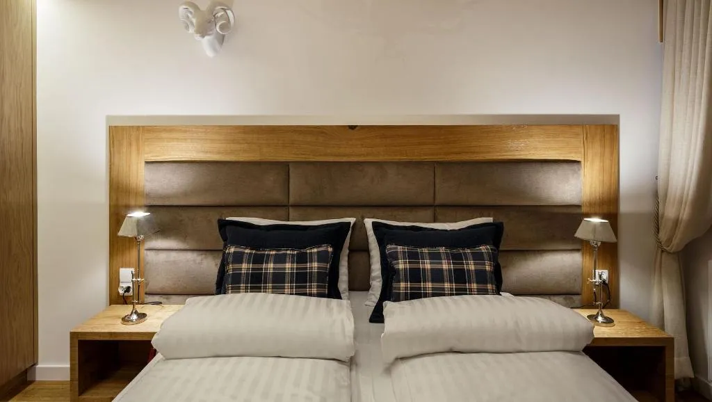 Room, ApartHotel Giewont, Krakow