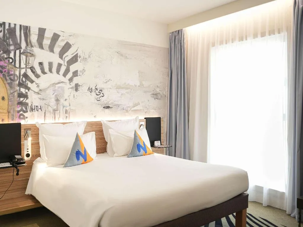 DOUBLE SUPERIOR Room, Novotel Tunis Lac, Tunisia
