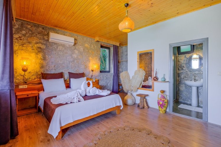 Faralya Yörük Evi, Dalaman