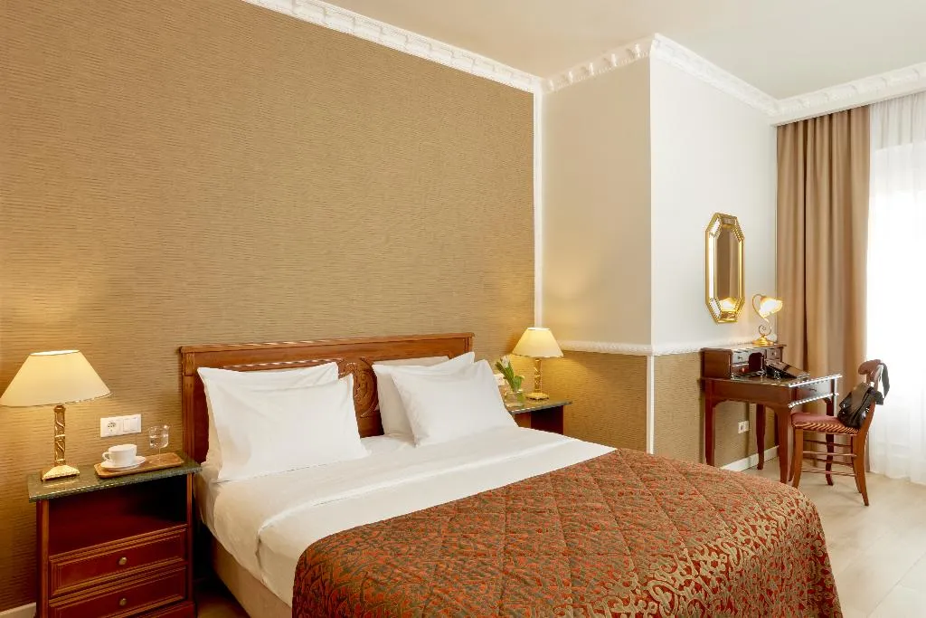 Double or Twin CLASSIC Room, Grand Hotel Palace Thessaloniki, Halkidiki