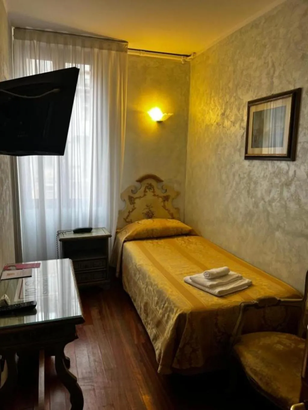 SINGLE STANDARD Room, Hotel Malibran, Venice