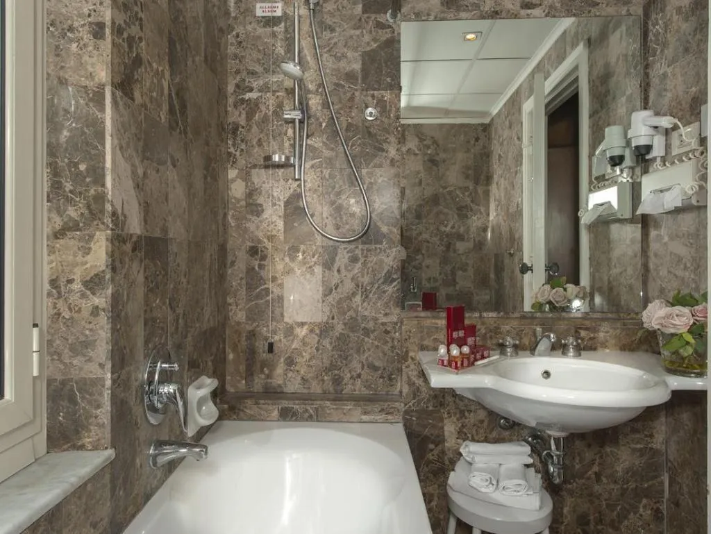 TRIPLE STANDARD Room, Hotel Nord Nuova Roma, Rome