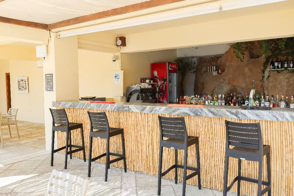 Bar, Kanapitsa Mare, Skiathos