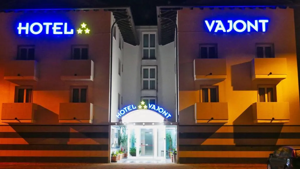 General view, Hotel Vajont, Venice