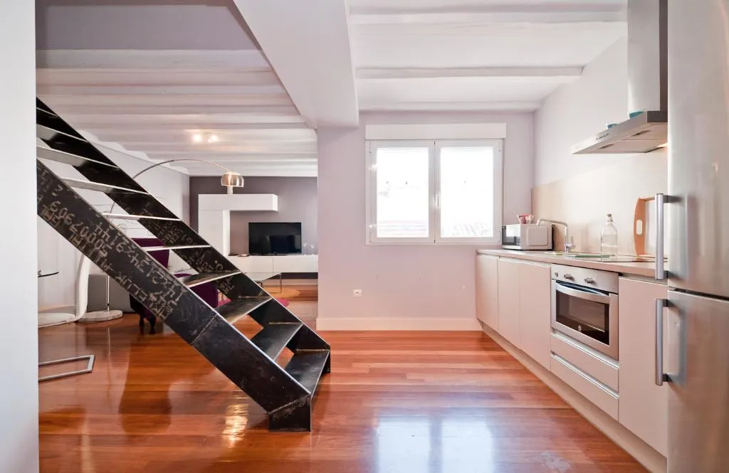 APARTMENT DUPLEX Room, Smartr Madrid Atocha, Madrid