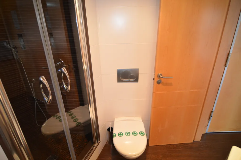 STUDIO CAPACITY 1 Room, Valencia Rental, Valencia