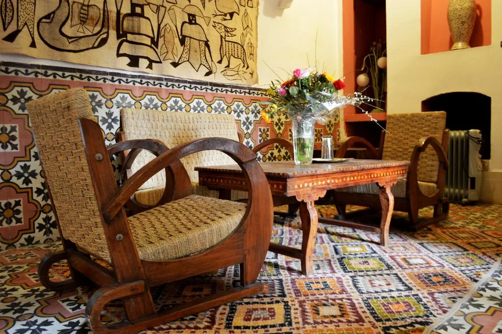 TWIN WITH SHARED BATHROOM Room, Dar Ihssane, Marrakech