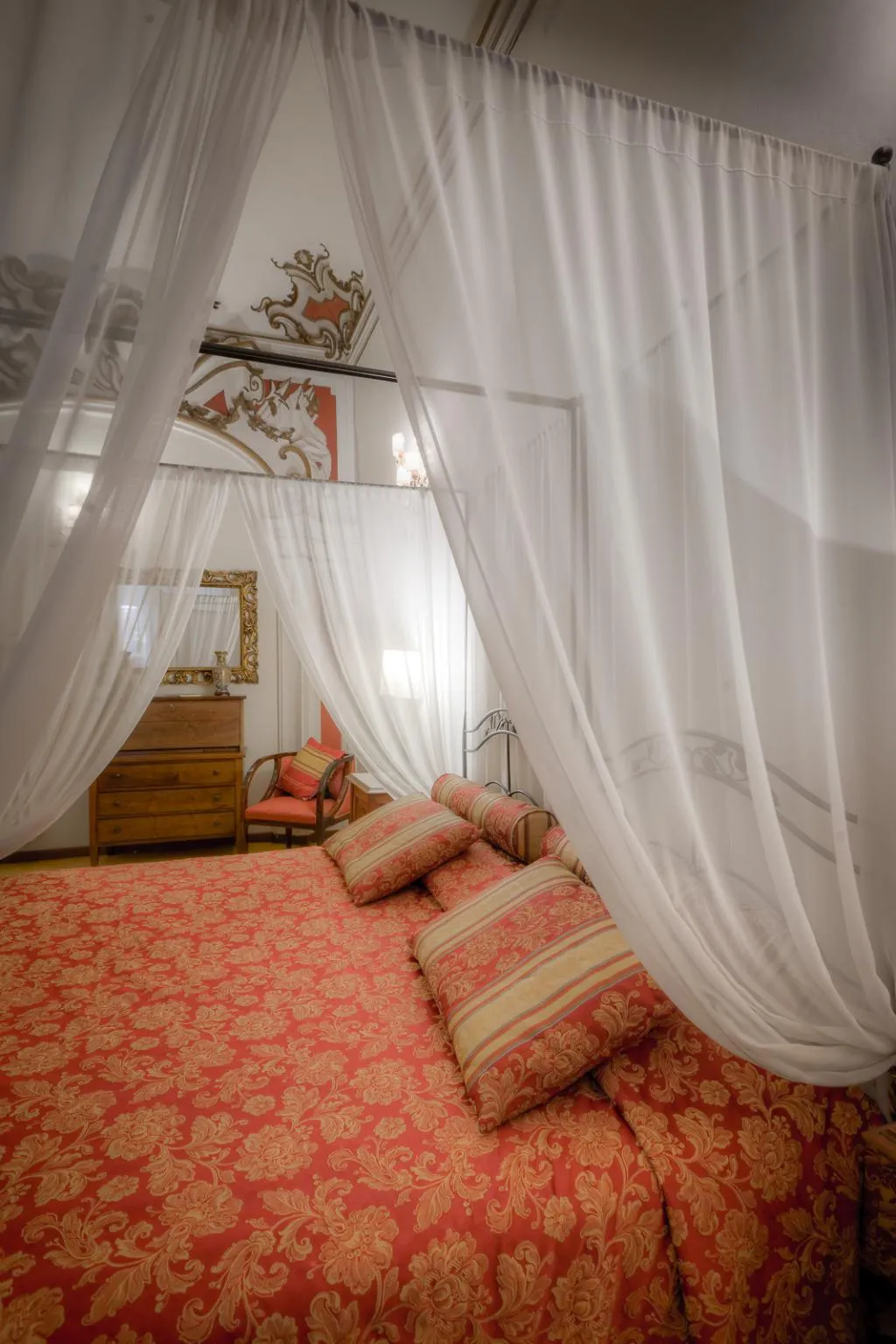 QUADRUPLE CLASSIC Room, Palazzo Dal Borgo, Florence