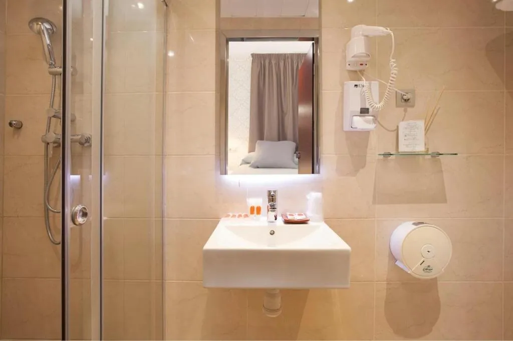 Room, Hostal Fernando, Barcelona