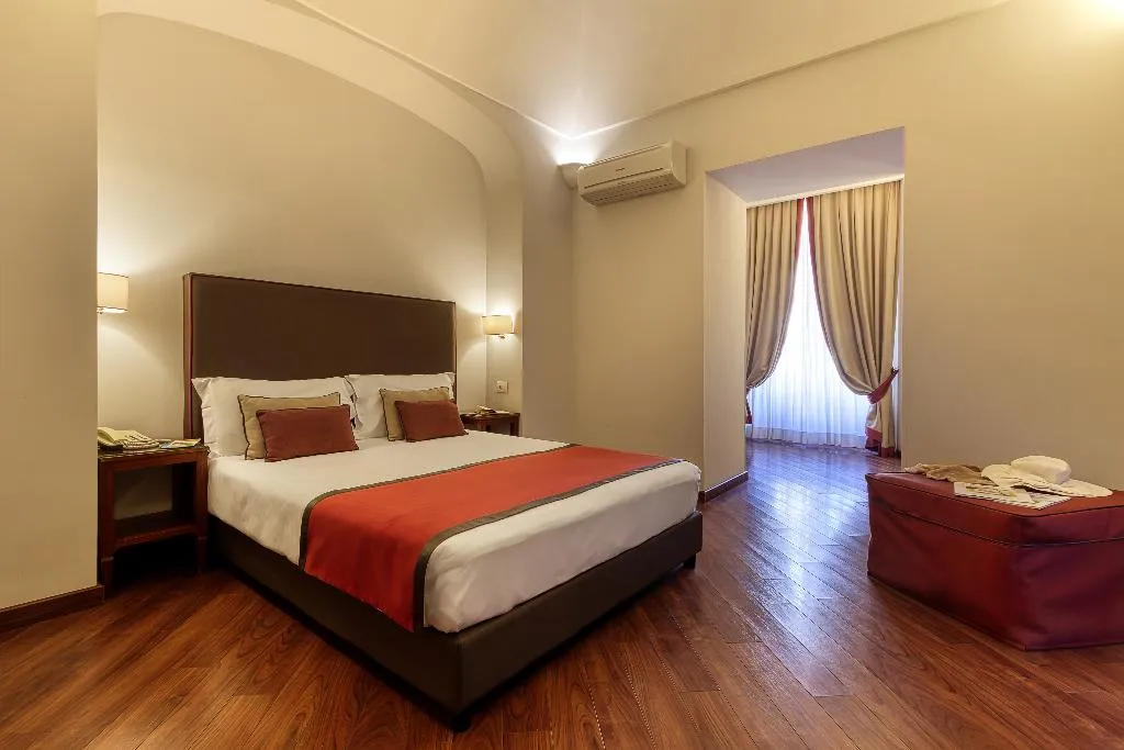 TRIPLE SUPERIOR Room, Decumani Hotel de Charme, Naples