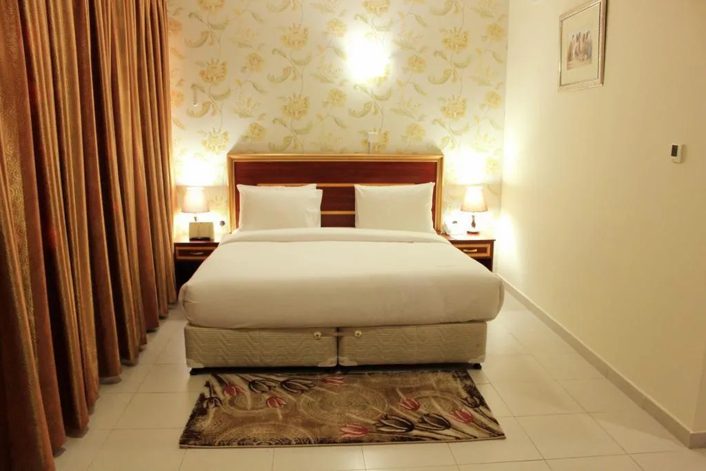 DOUBLE STANDARD Room, Montreal Naif Hotel, Dubai